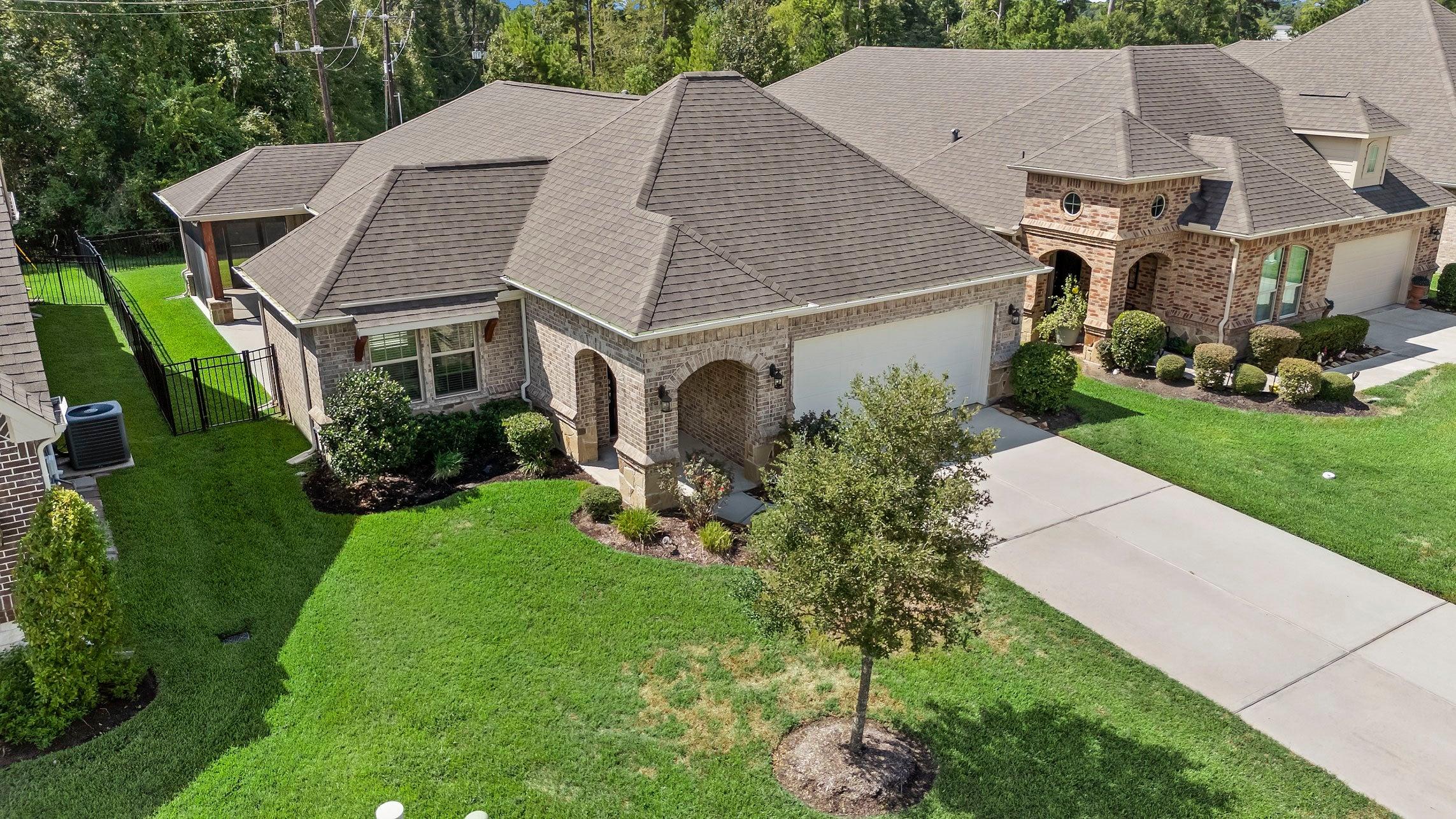 Forest Villas Ln, Conroe, TX 77304