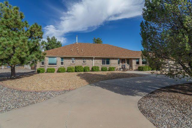Russell Dr Nw, Albuquerque, NM 87114