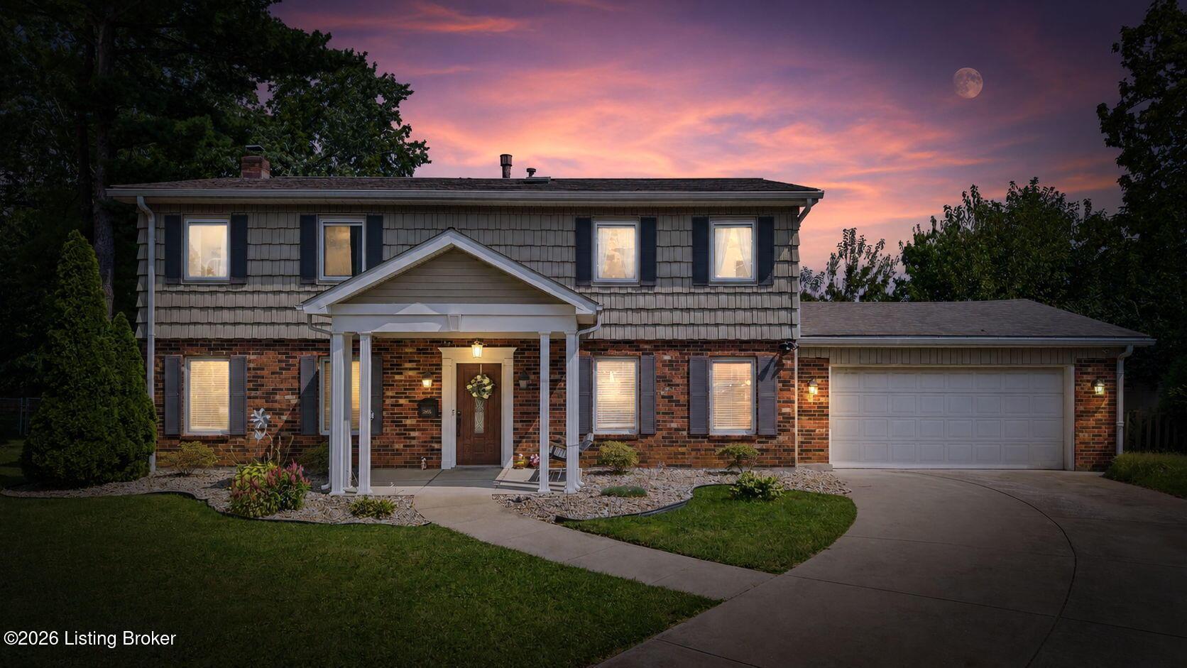 Swainsboro Ct, Louisville, KY 40218