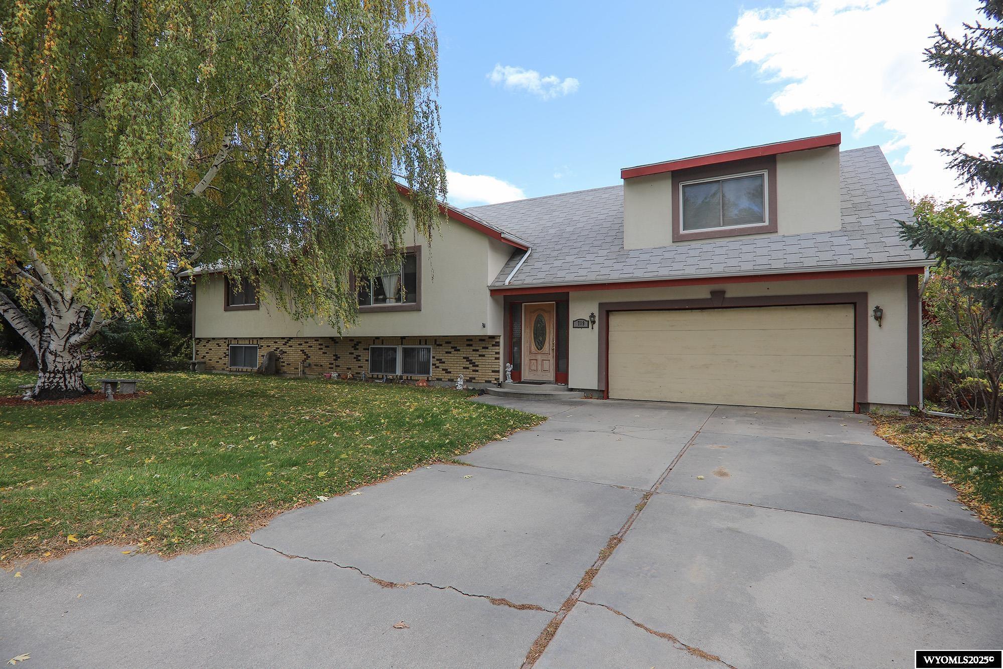 Fullerton Ave, Buffalo, WY 82834