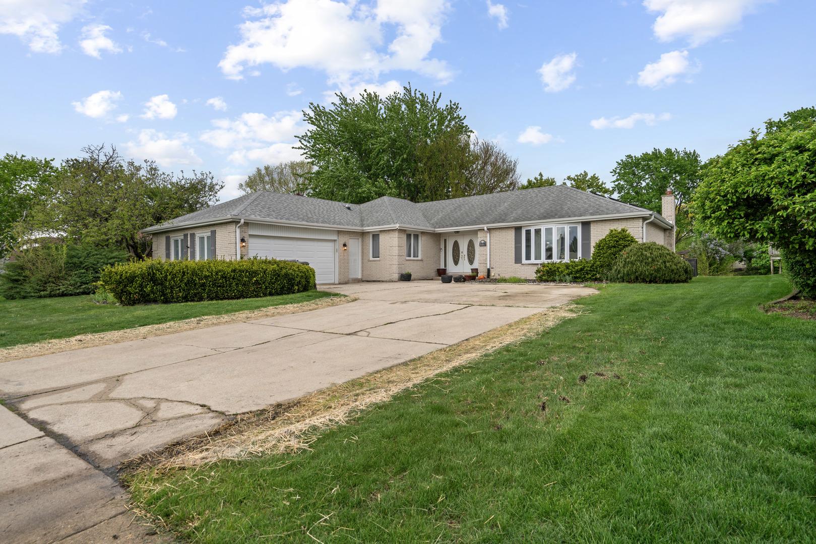 S 88th Ave, Orland Park, IL 60462