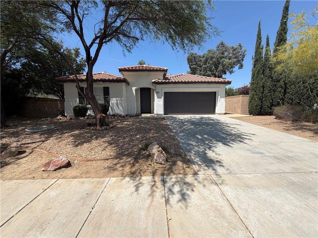 Marbella St, Lancaster, CA 93536