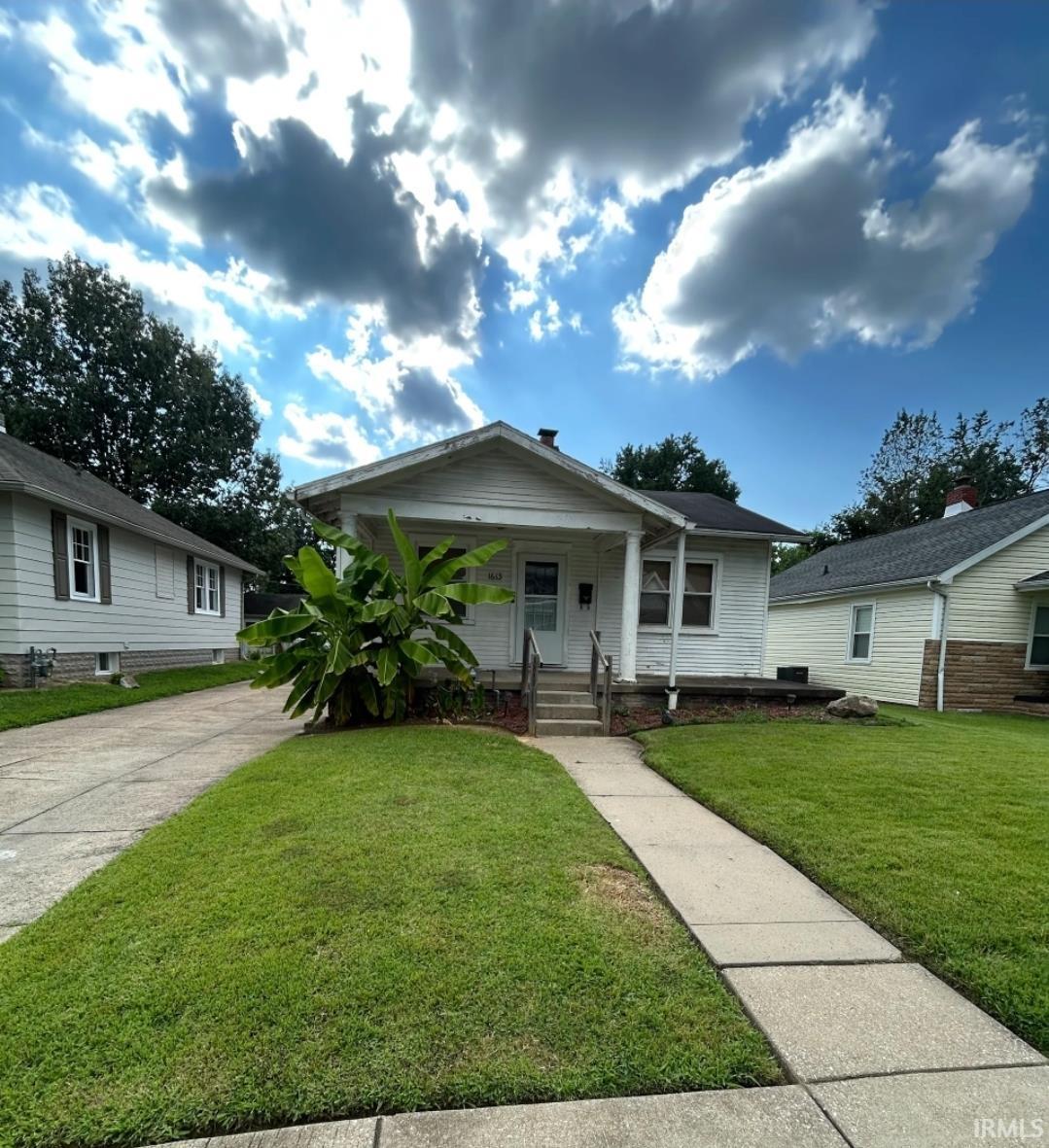 S Fares Ave, Evansville, IN 47714