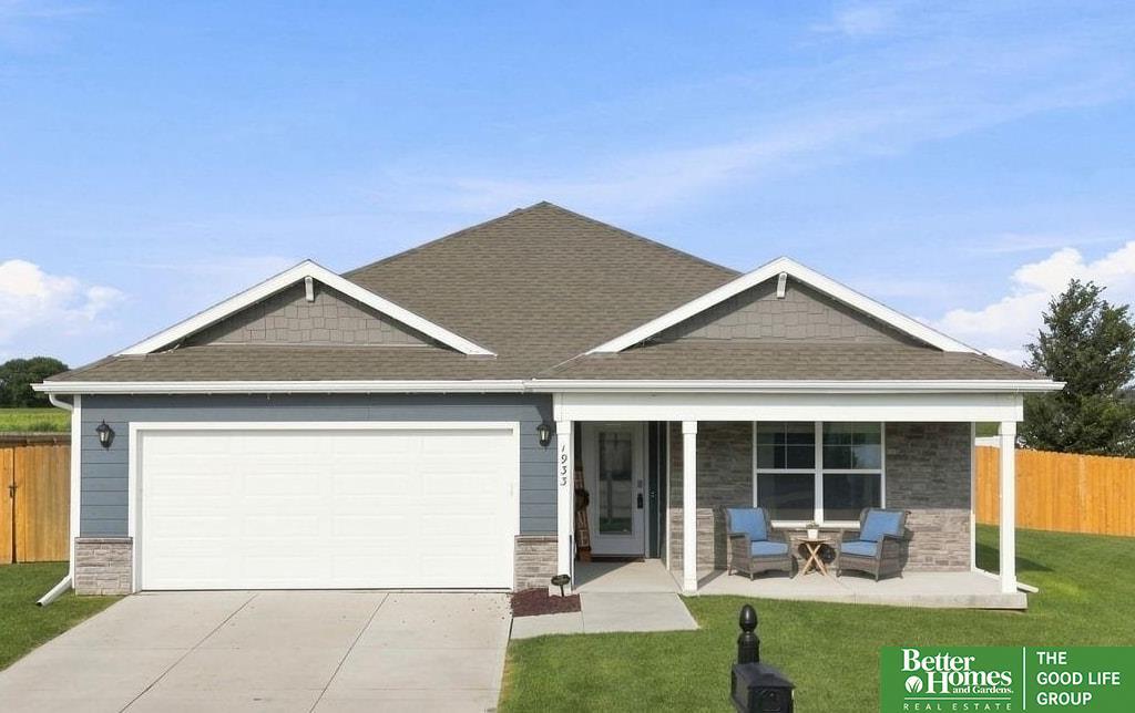 N Kara Way, Fremont, NE 68025