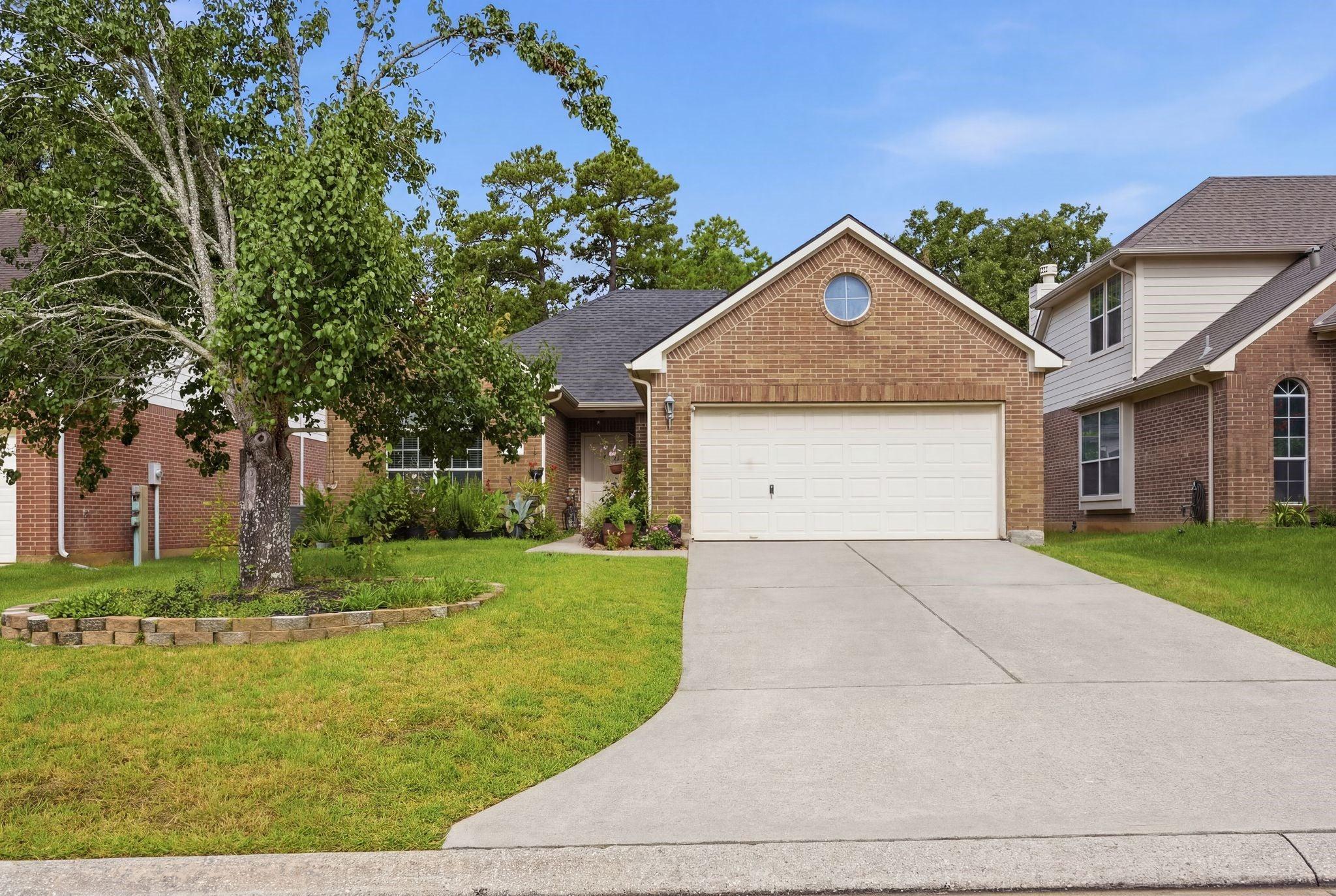 Board Xing, Conroe, TX 77304