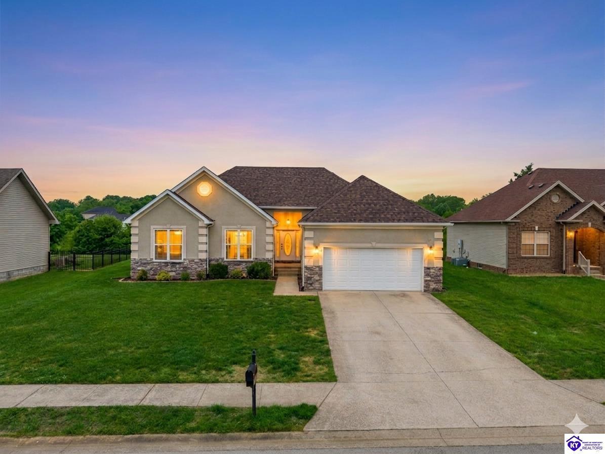 S Rushmore Dr, Vine Grove, KY 40175