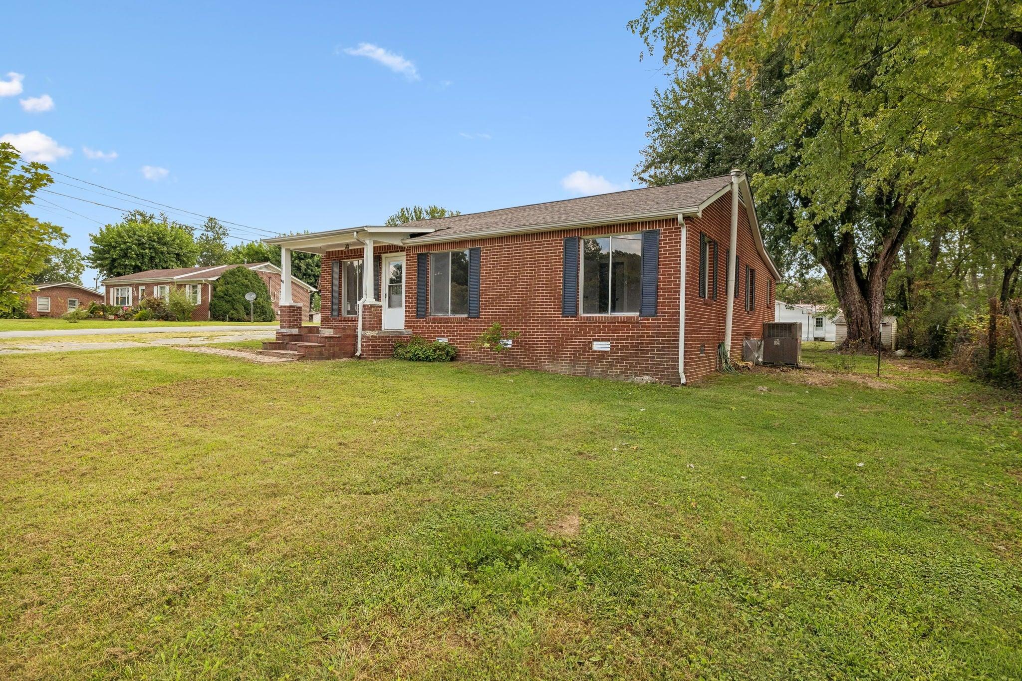 Smith Rd, Smithville, TN 37166
