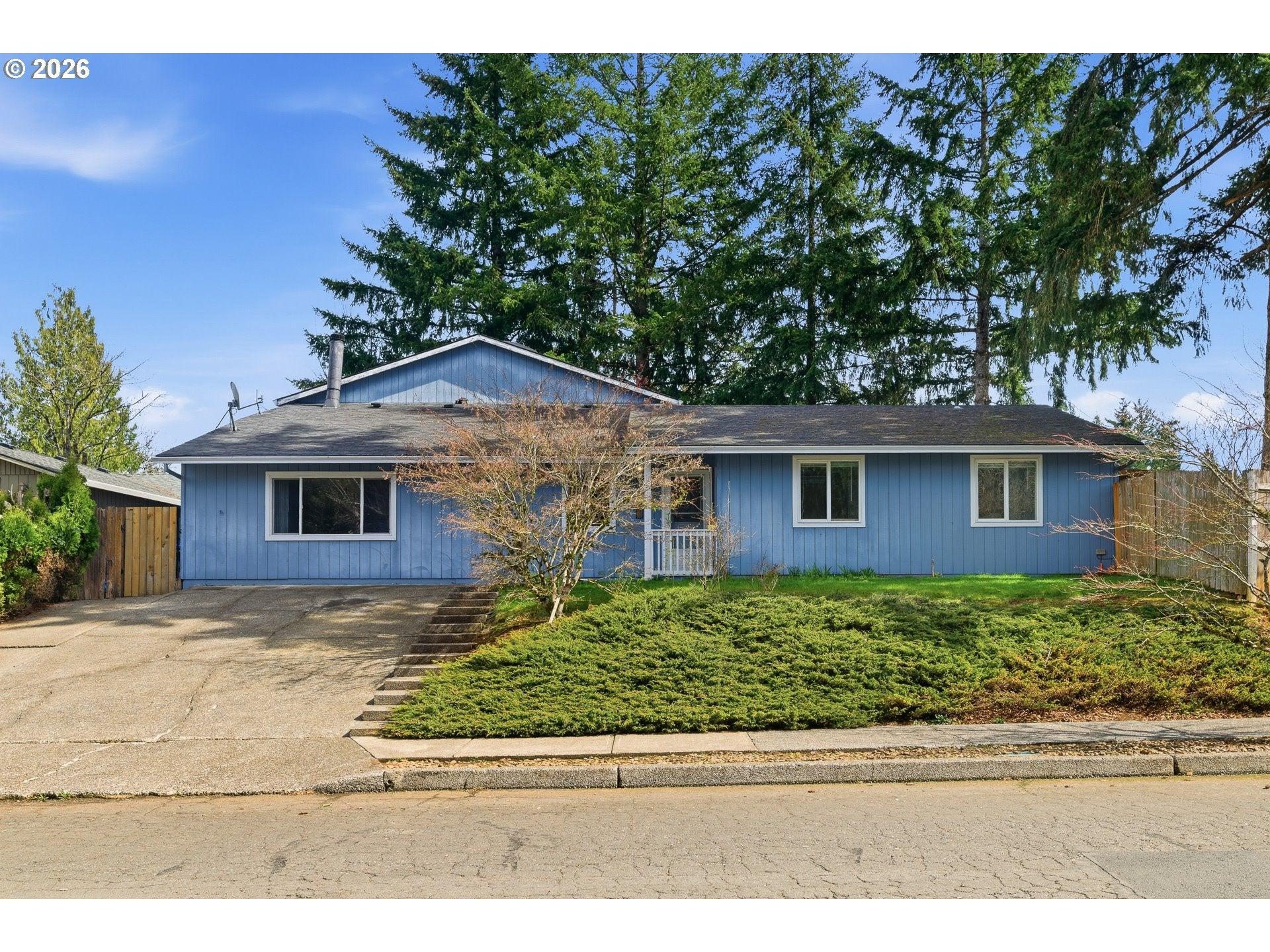 Wolf Dr, Sandy, OR 97055