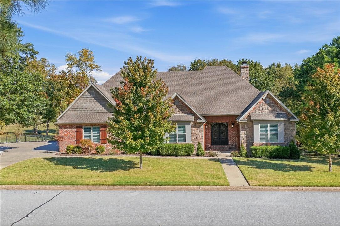 Camelot Ln, Rogers, AR 72758