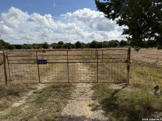 Lange Rd, Harper, TX 78631