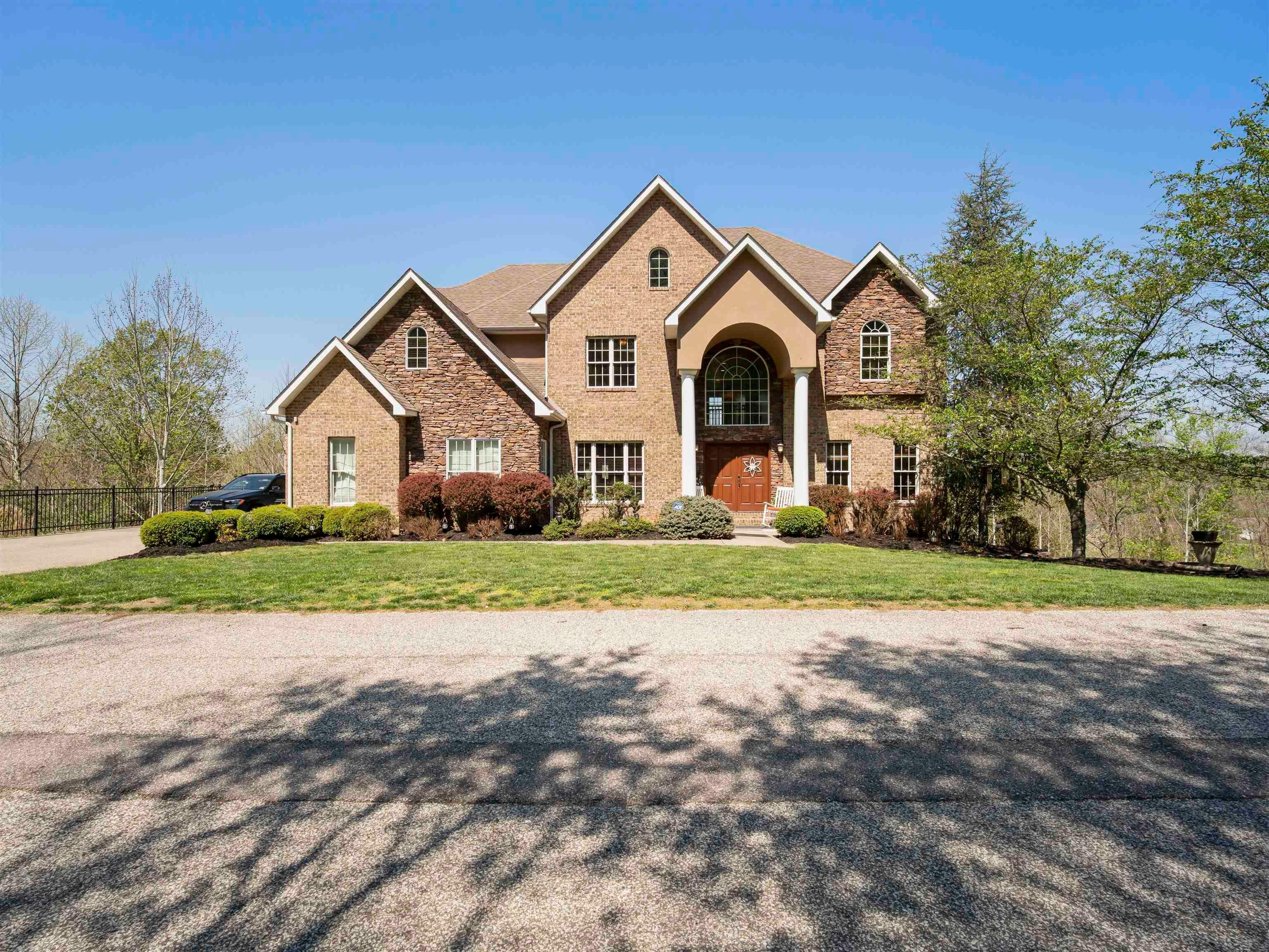 St Andrews Dr, Barboursville, WV 25504
