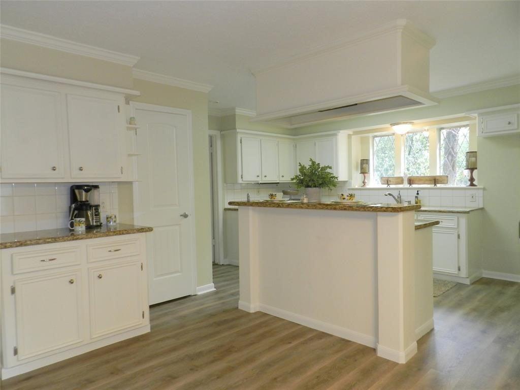 Oxted Ln, Spring, TX 77379
