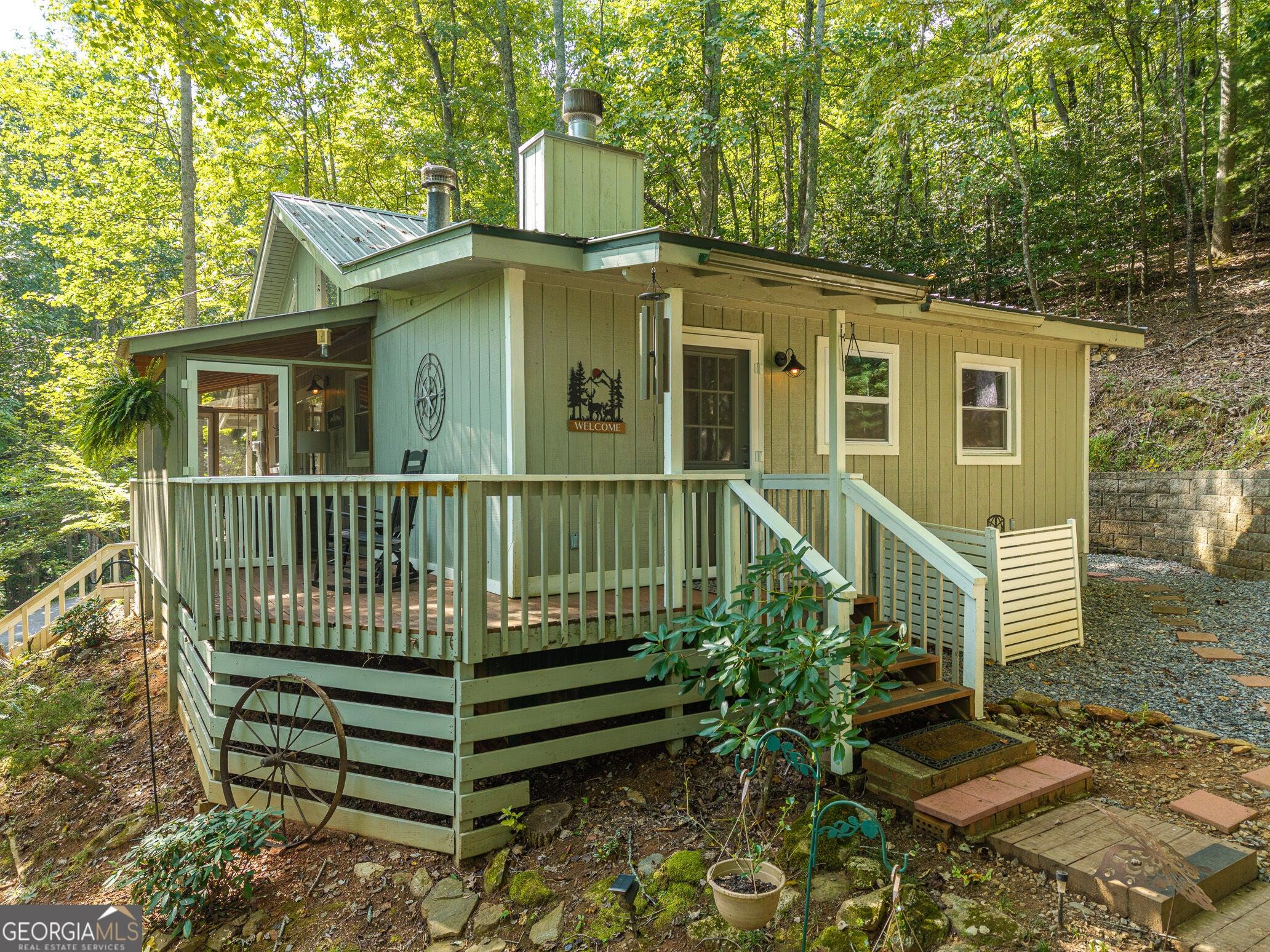 Robertson Cir, Blairsville, GA 30512
