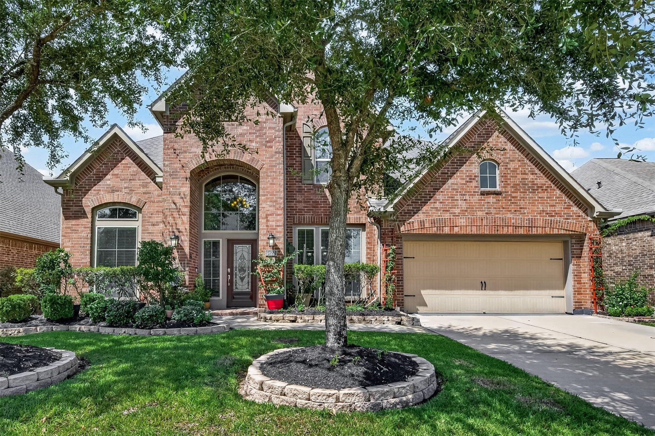 Herons Pointe Ln, Katy, TX 77494