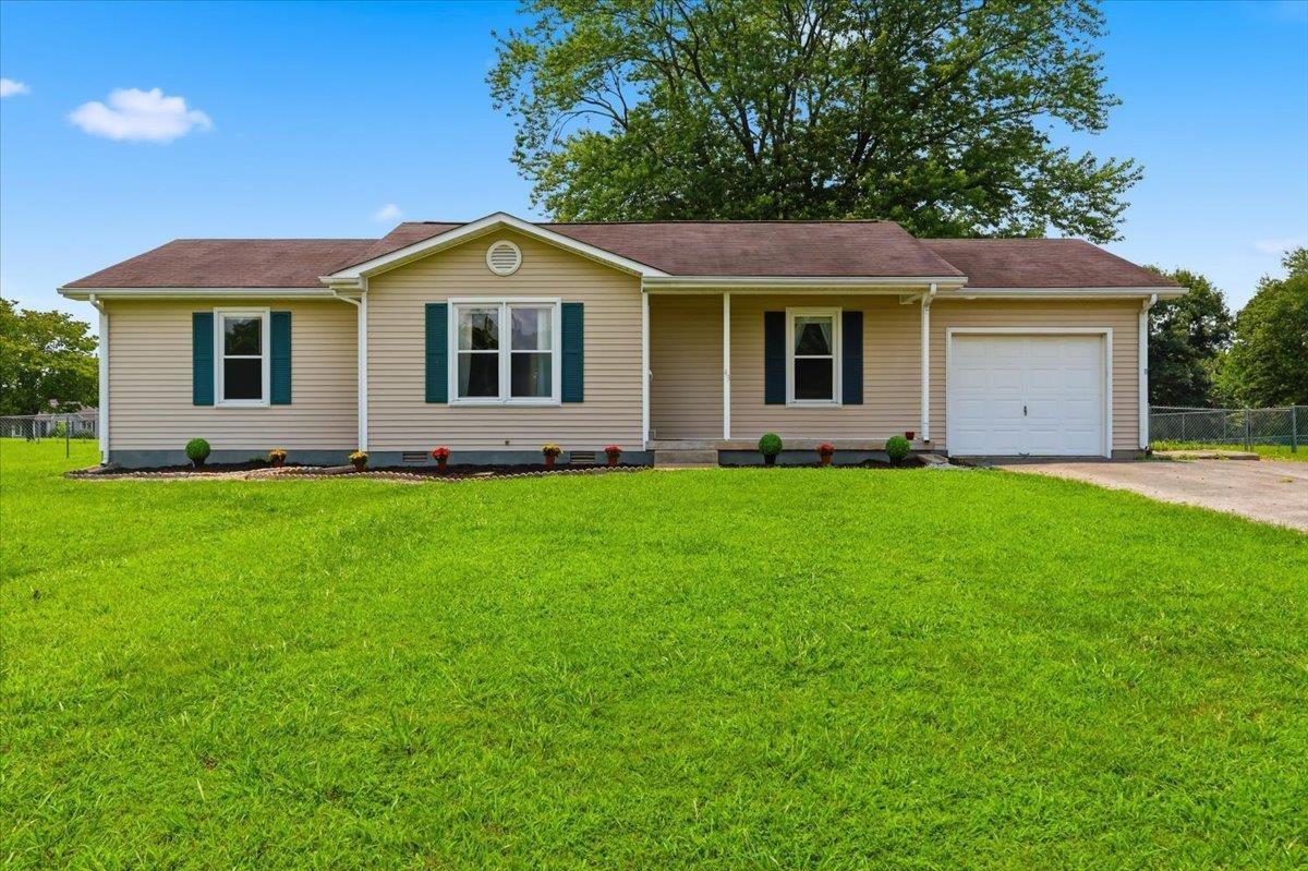 Colin Powell Ct, Bowling Green, KY 42104