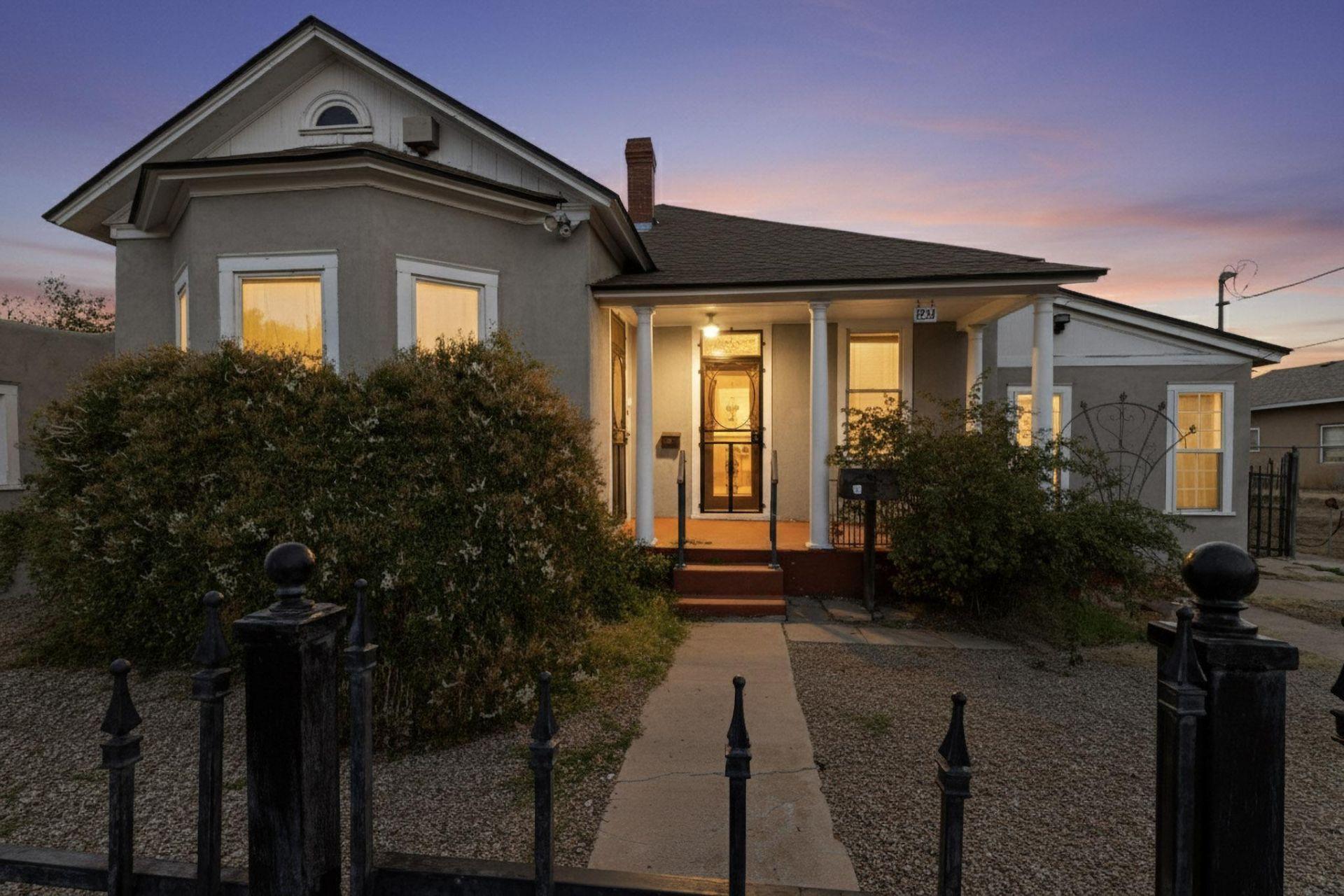 12th St Nw, Albuquerque, NM 87104