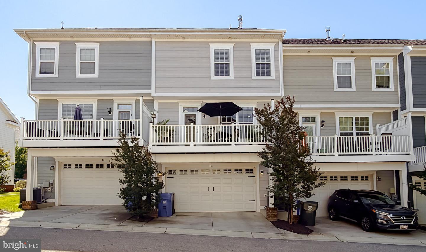 Mustang Dr, La Plata, MD 20646