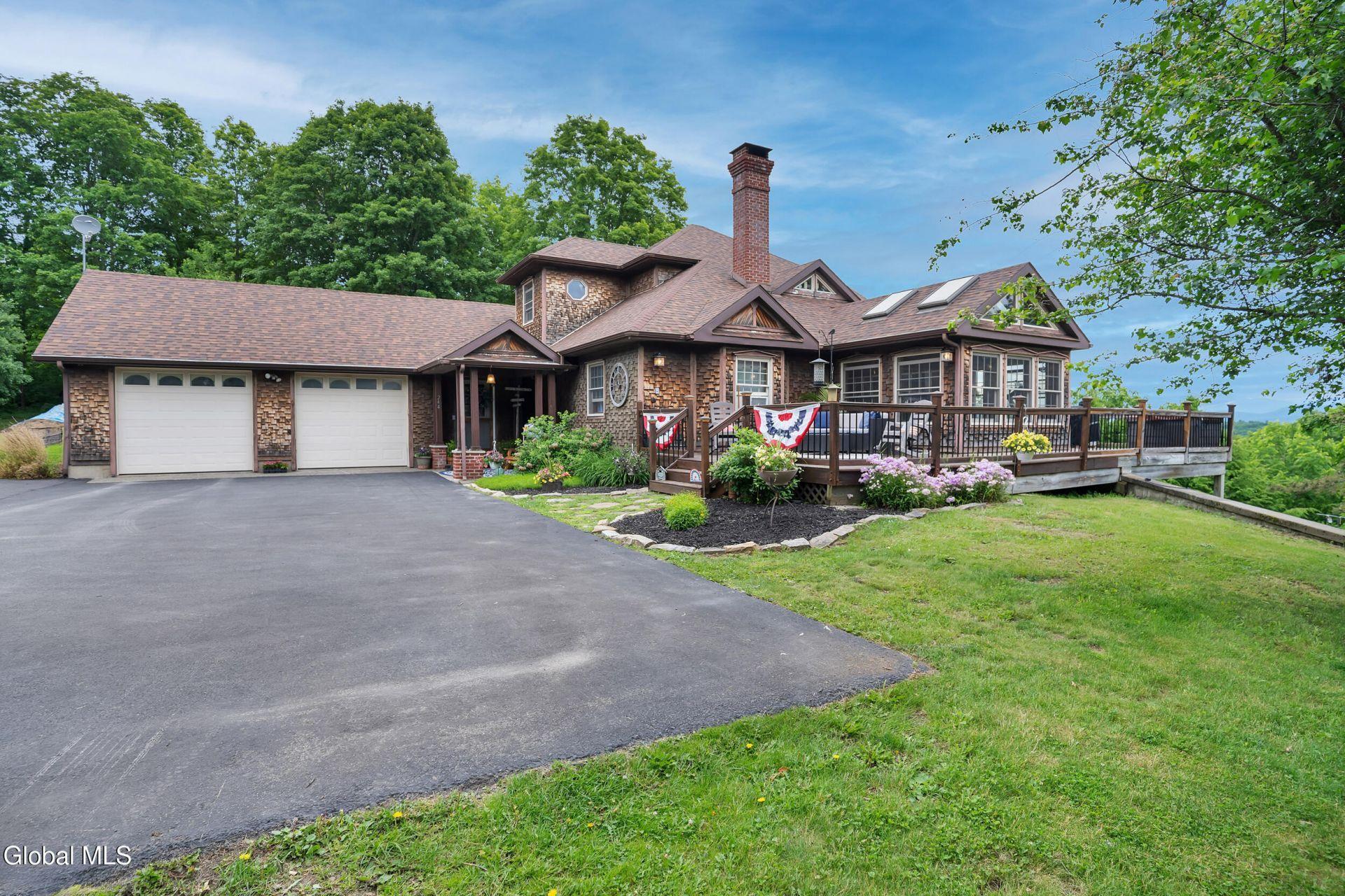 Hulett Rd, Granville, NY 12832