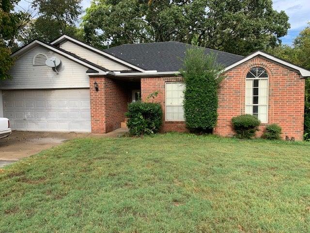 N Radcliffe Ave, Fayetteville, AR 72704