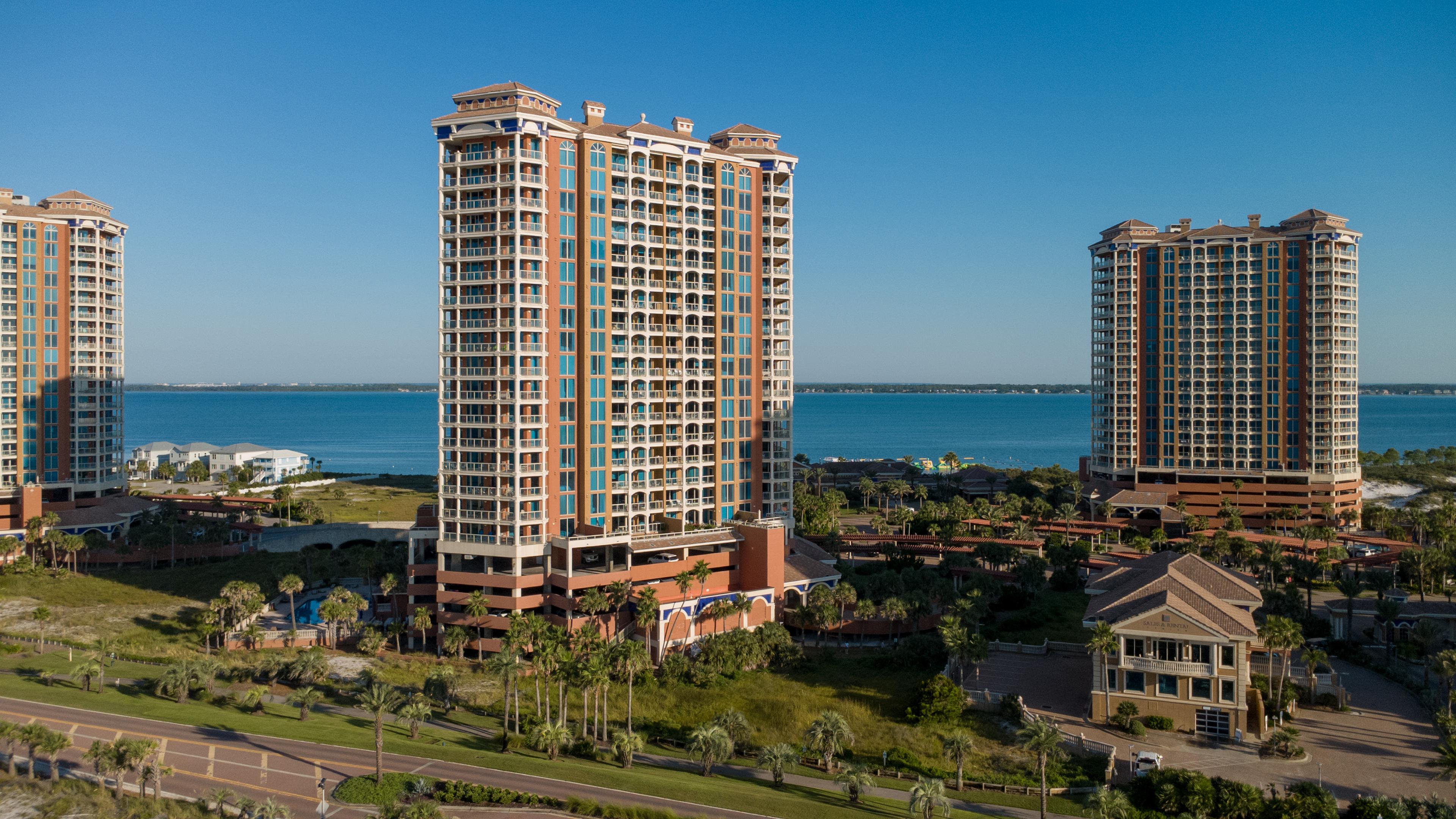 Portofino Dr, Gulf Breeze, FL 32561