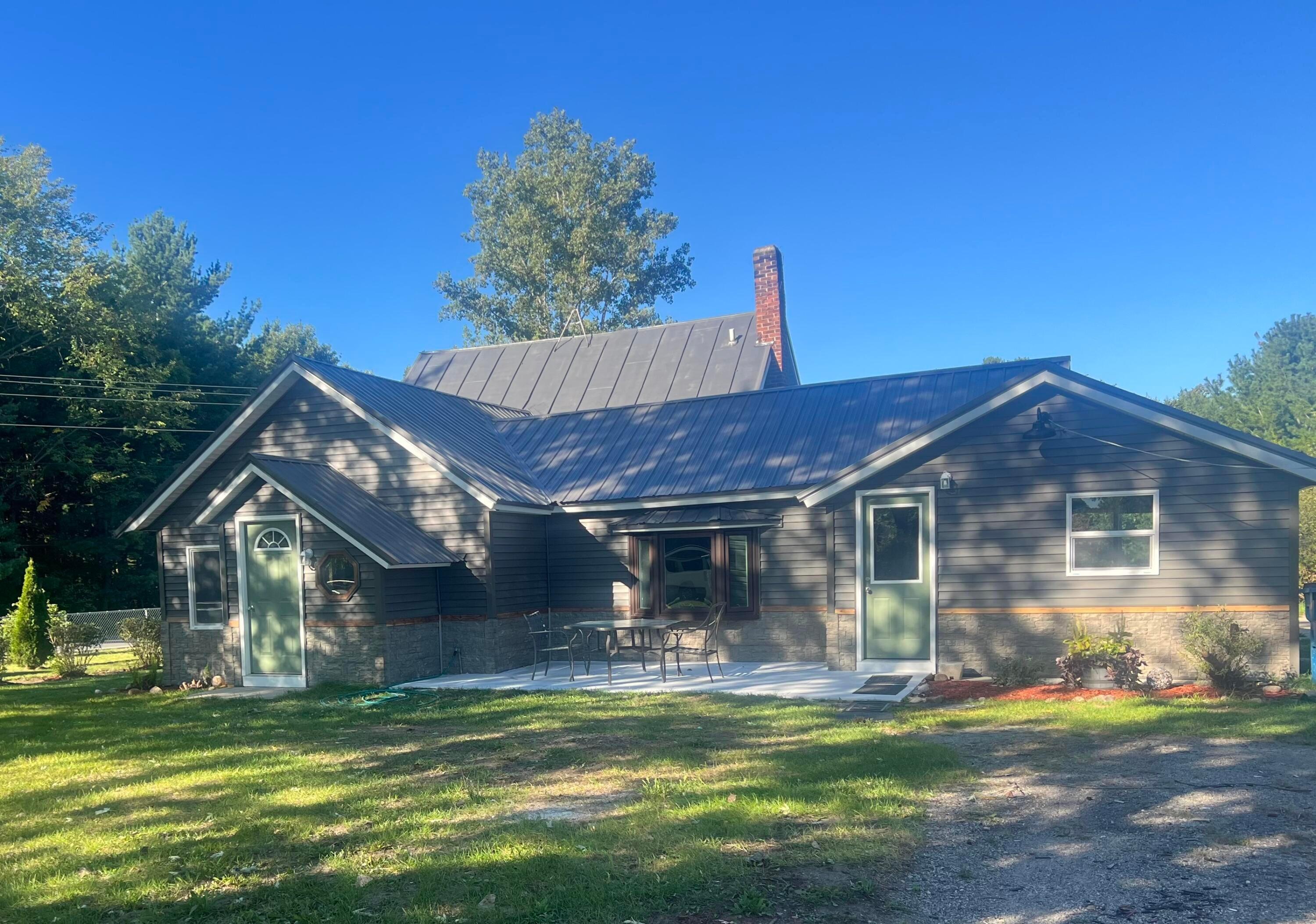 W Kendaville Rd, Pierson, MI 49339