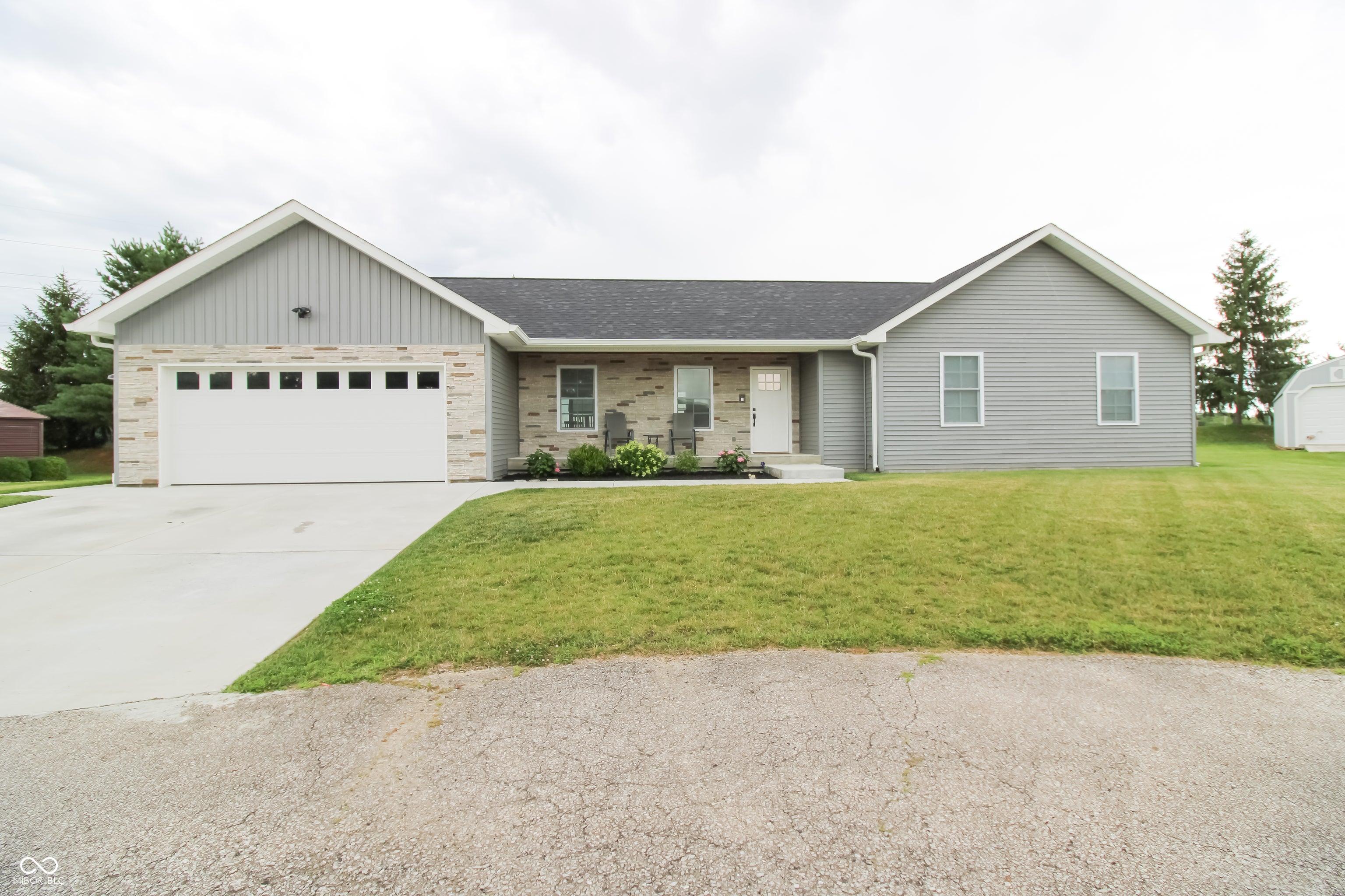 Sullivan Ct, North Vernon, IN 47265
