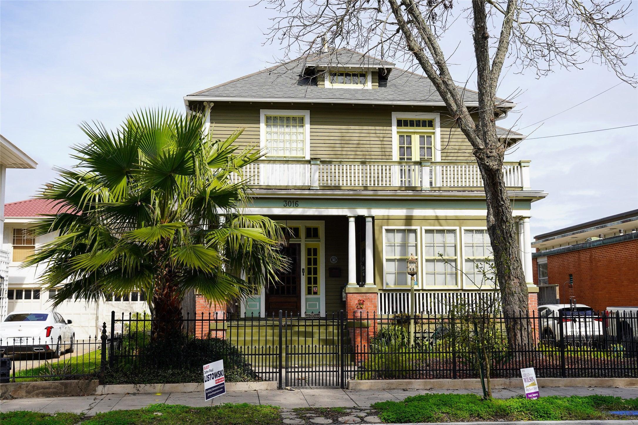 Avenue O, Galveston, TX 77550