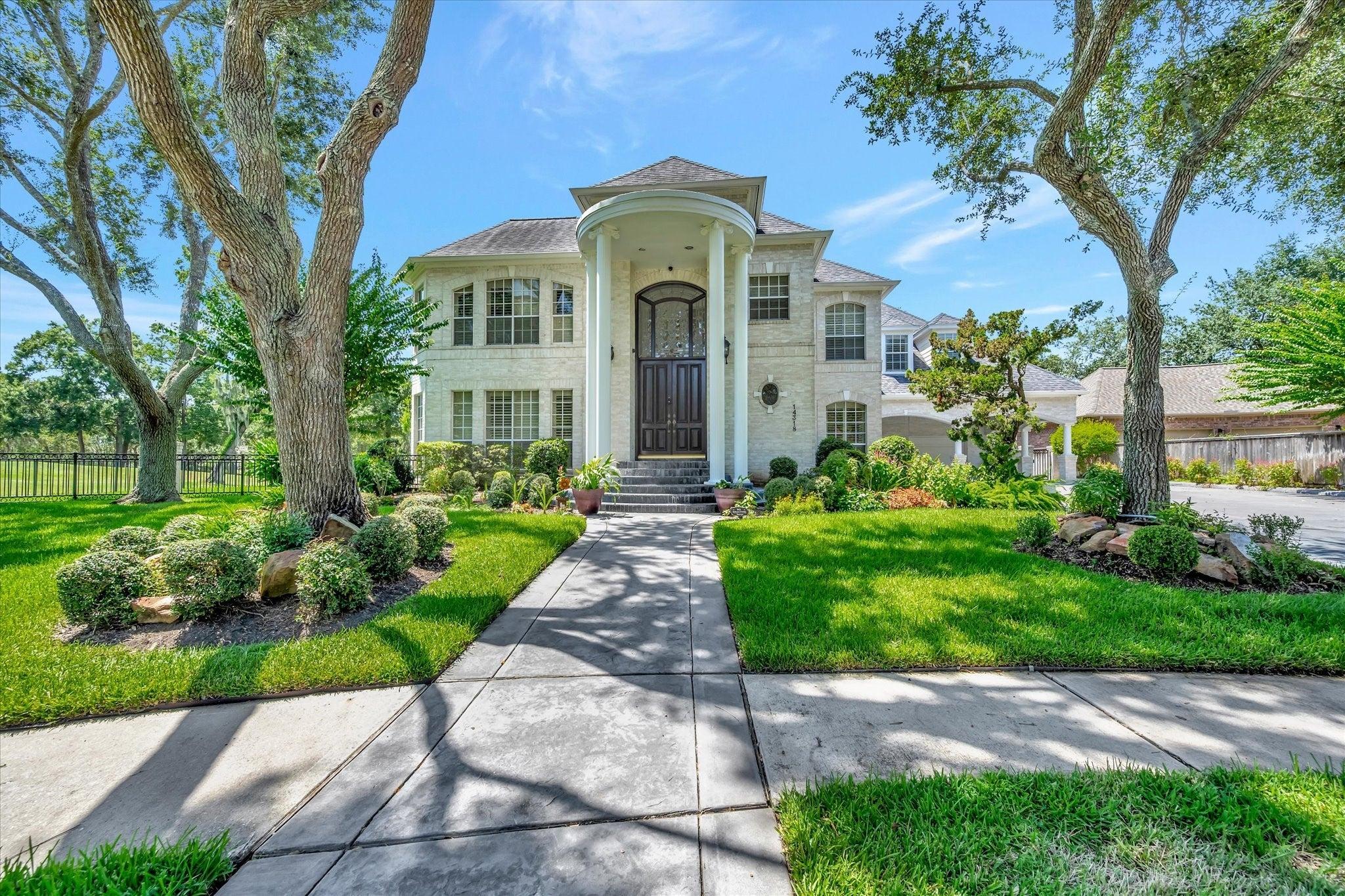 Golf View Trl, Houston, TX 77059