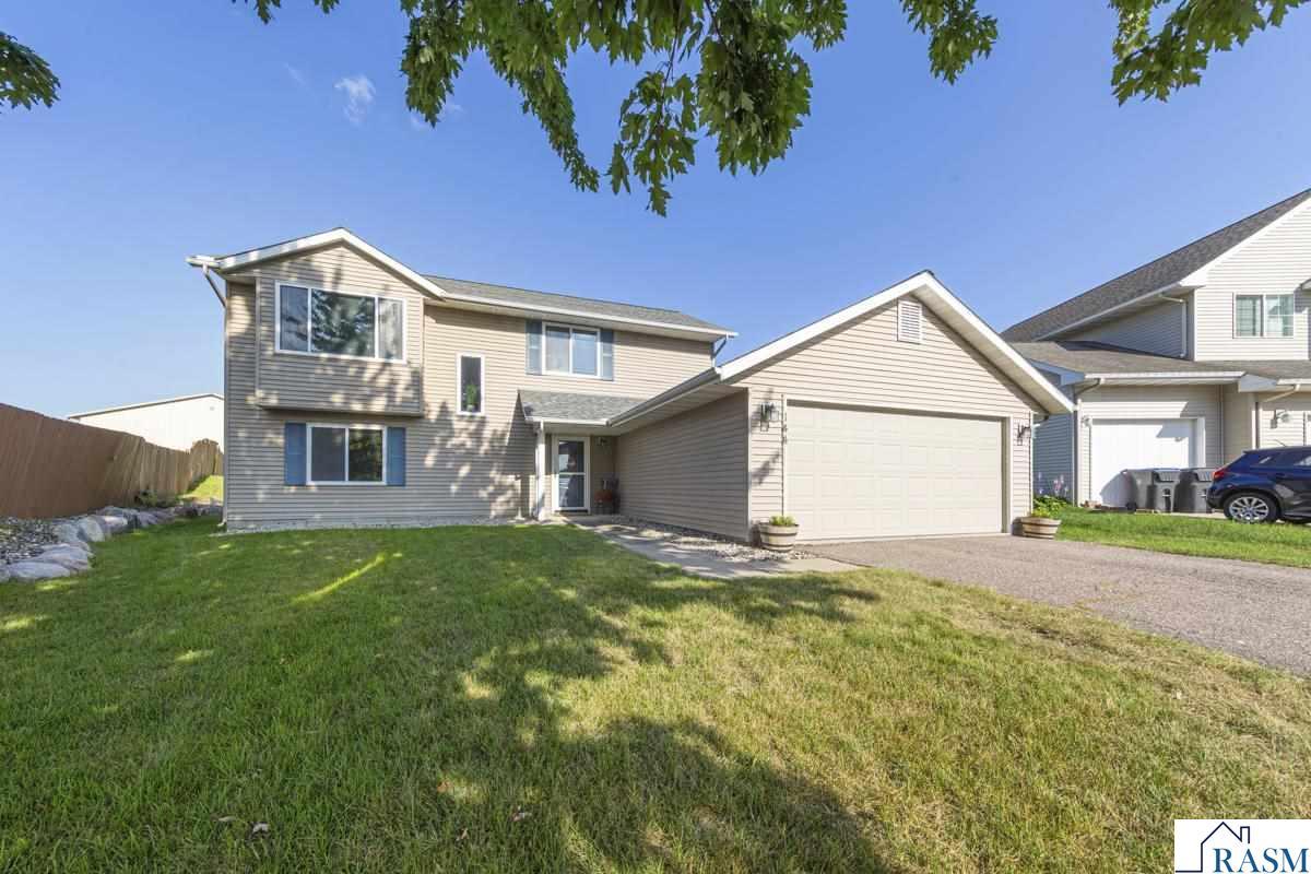 Gambrelle Ct, Mankato, MN 56001
