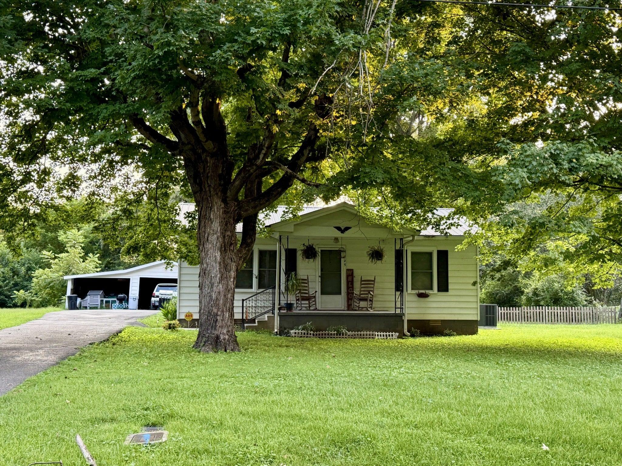 Spring St, Wartrace, TN 37183