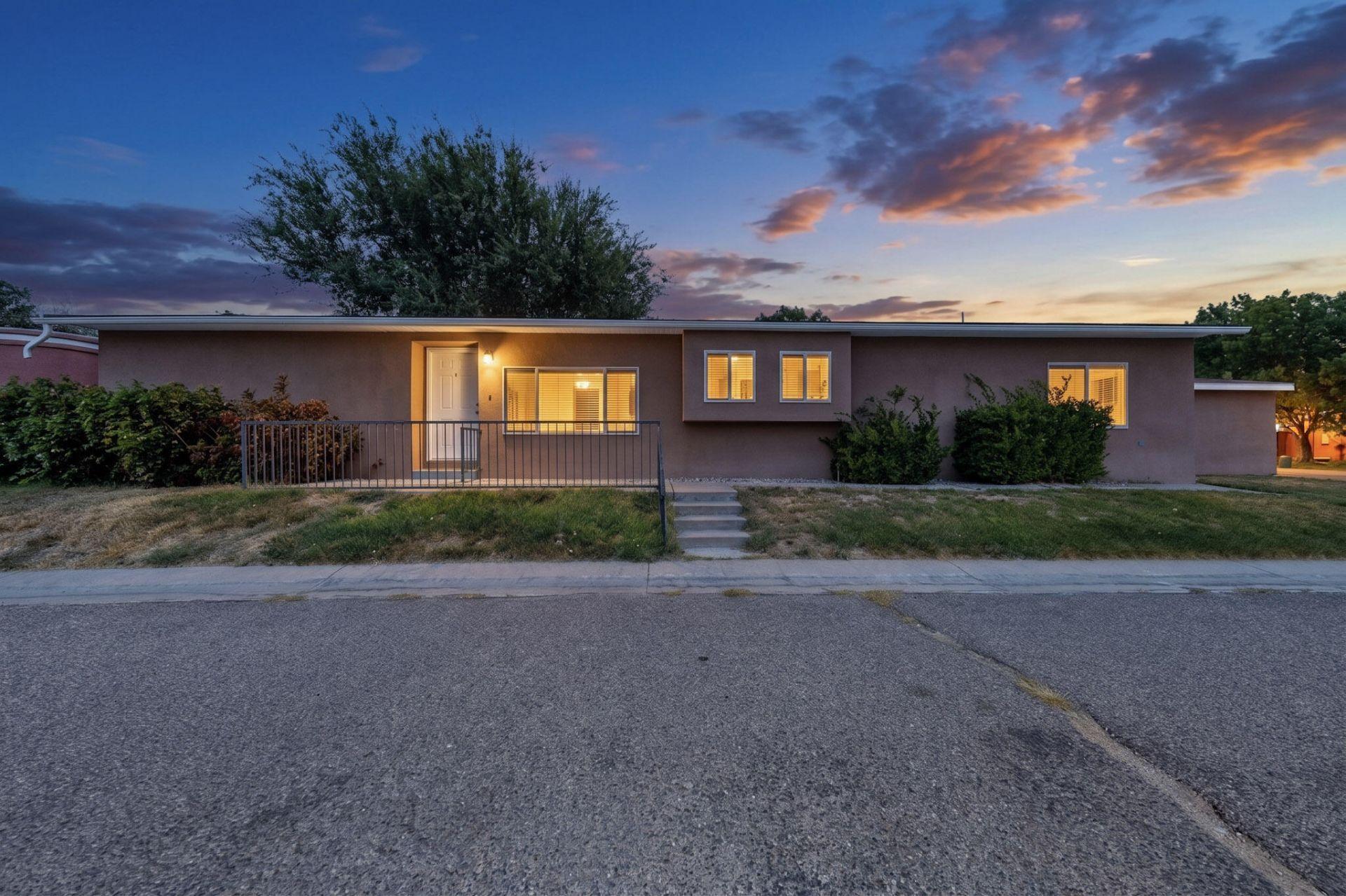 Canary Ln Ne, Albuquerque, NM 87109