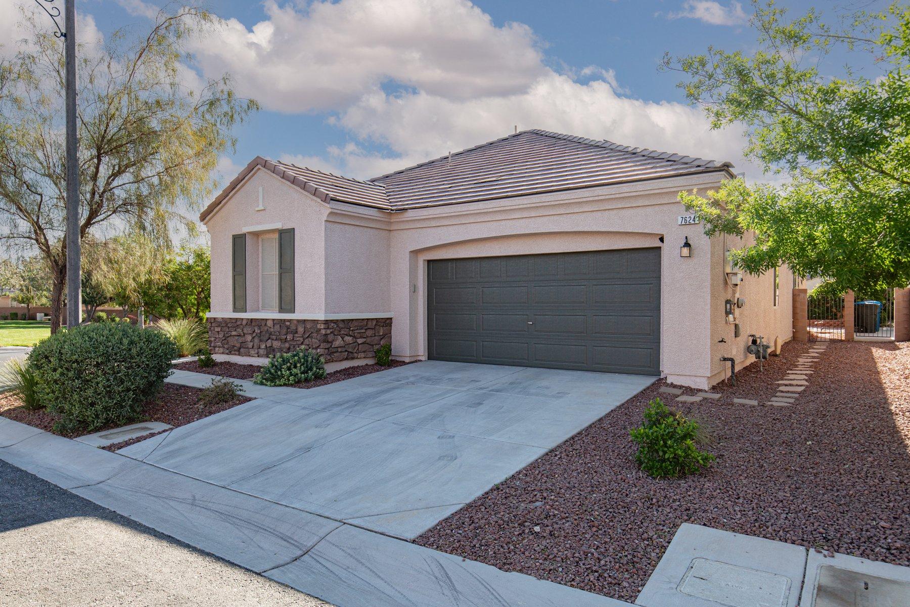 Sugarloaf Peak St, Las Vegas, NV 89166