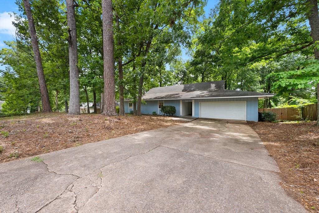 Knollview Dr, Columbus, GA 31904