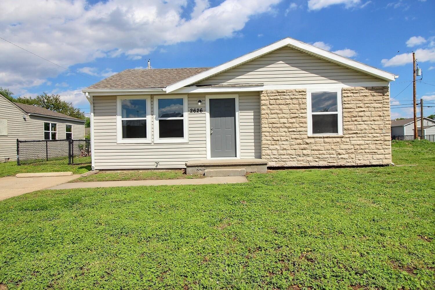 N Minnesota Ave, Wichita, KS 67219