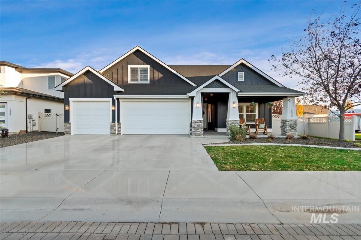 W Riva Capri St, Meridian, ID 83646