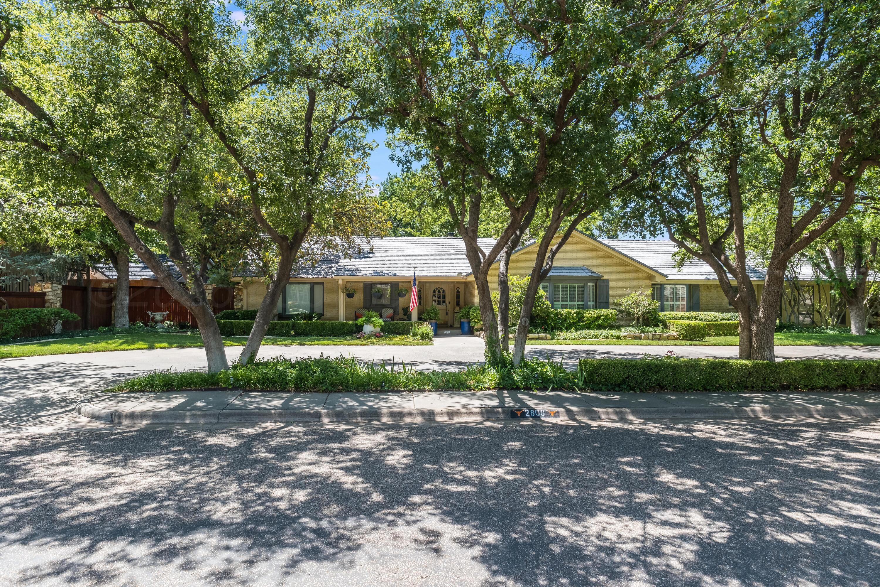 S Bonham St, Amarillo, TX 79109