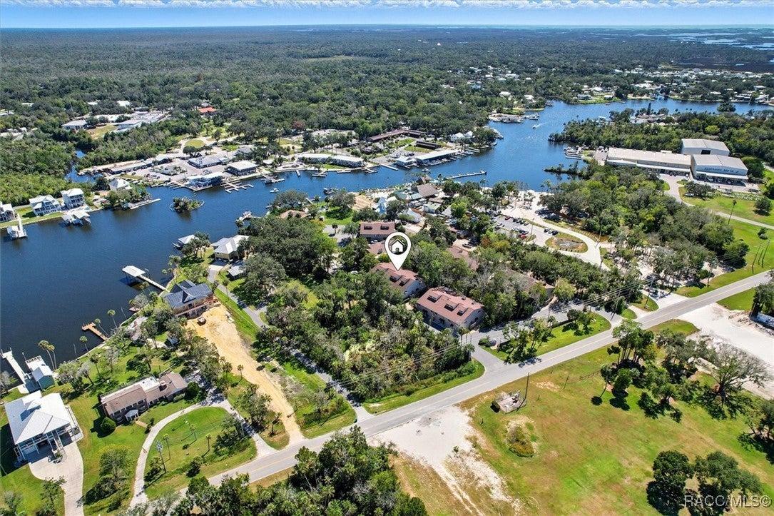 S Swiftwater Way, Homosassa, FL 34448