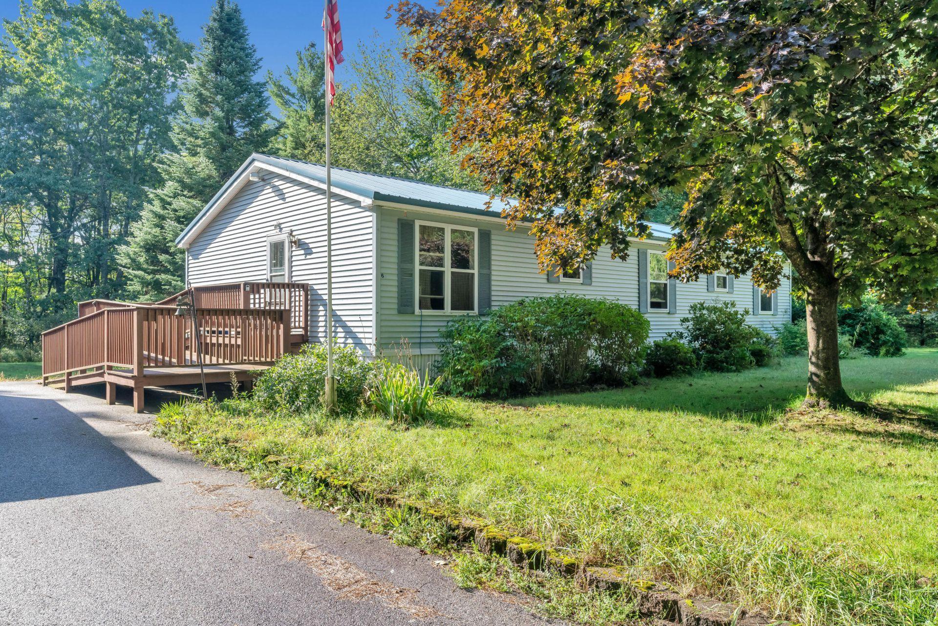 Loop Rd, Wells, ME 04090