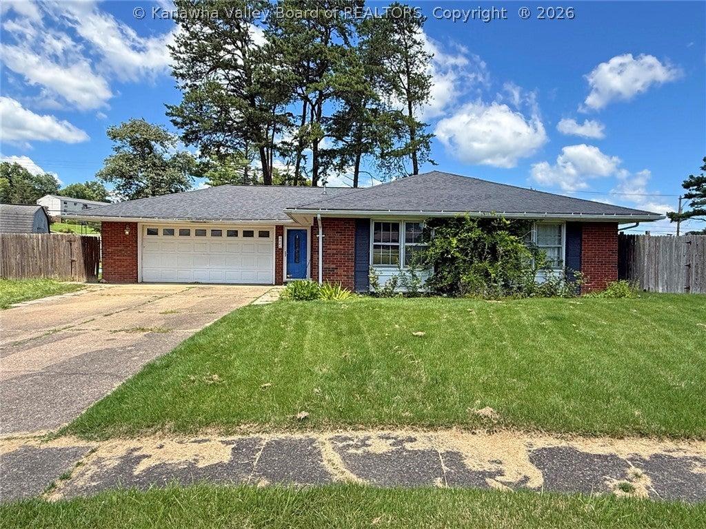 Ann Ct, Charleston, WV 25313