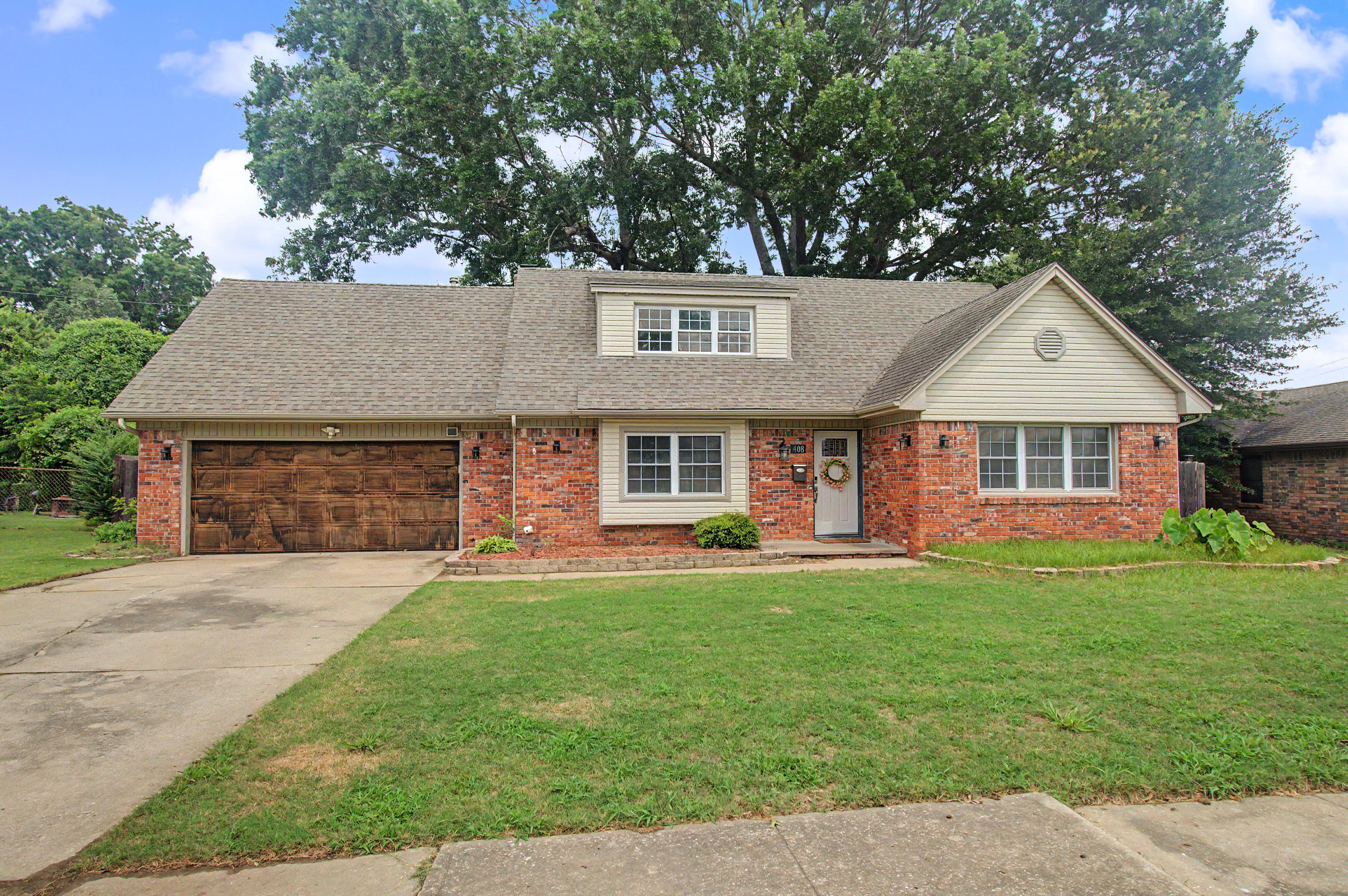 Rodman Cir, Muskogee, OK 74403