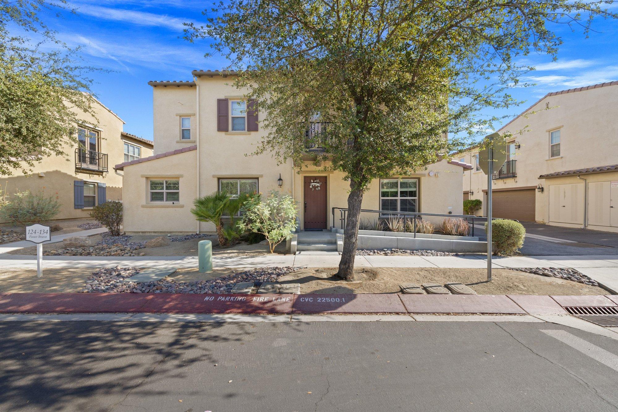 Paseo Bravo, Palm Desert, CA 92211