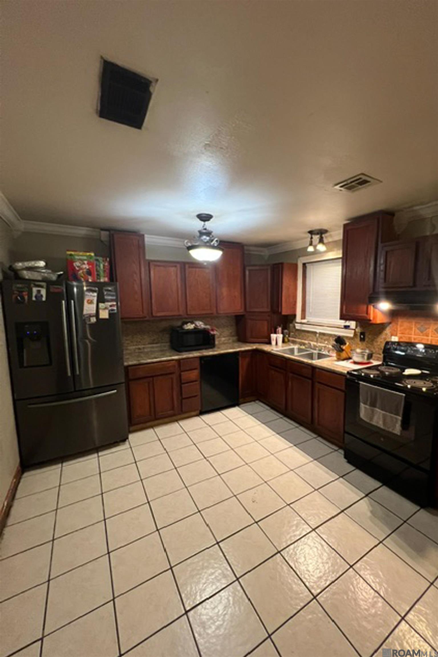 Willow Oak Ave, Baton Rouge, LA 70815
