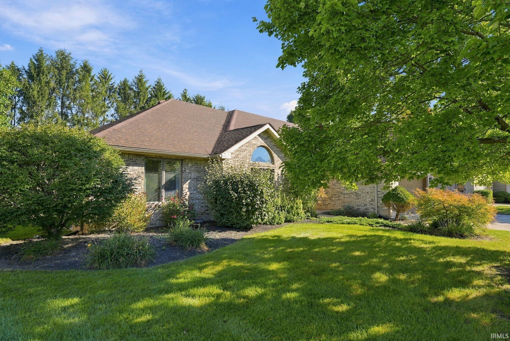 W Sun Point Dr, Muncie, IN 47304