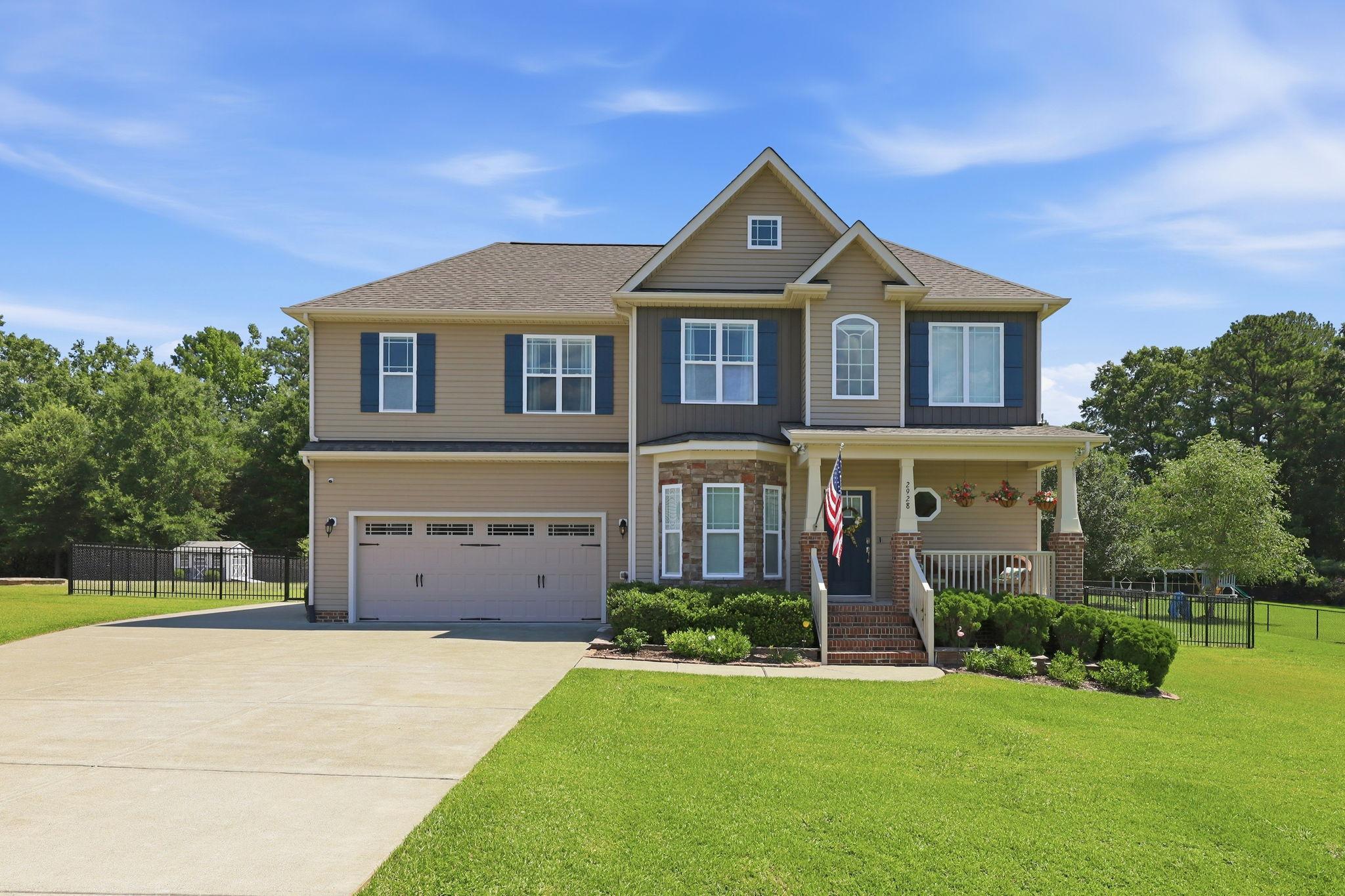Plantation Glen Dr, Zebulon, NC 27597