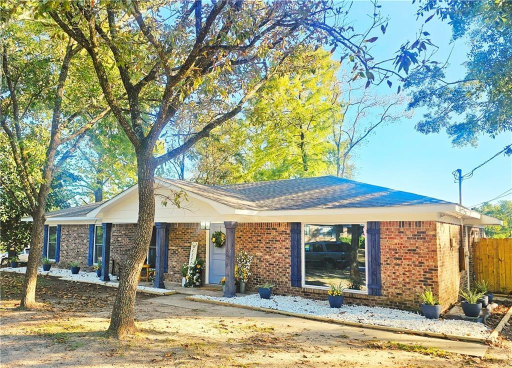 Highland Rd, Mobile, AL 36693