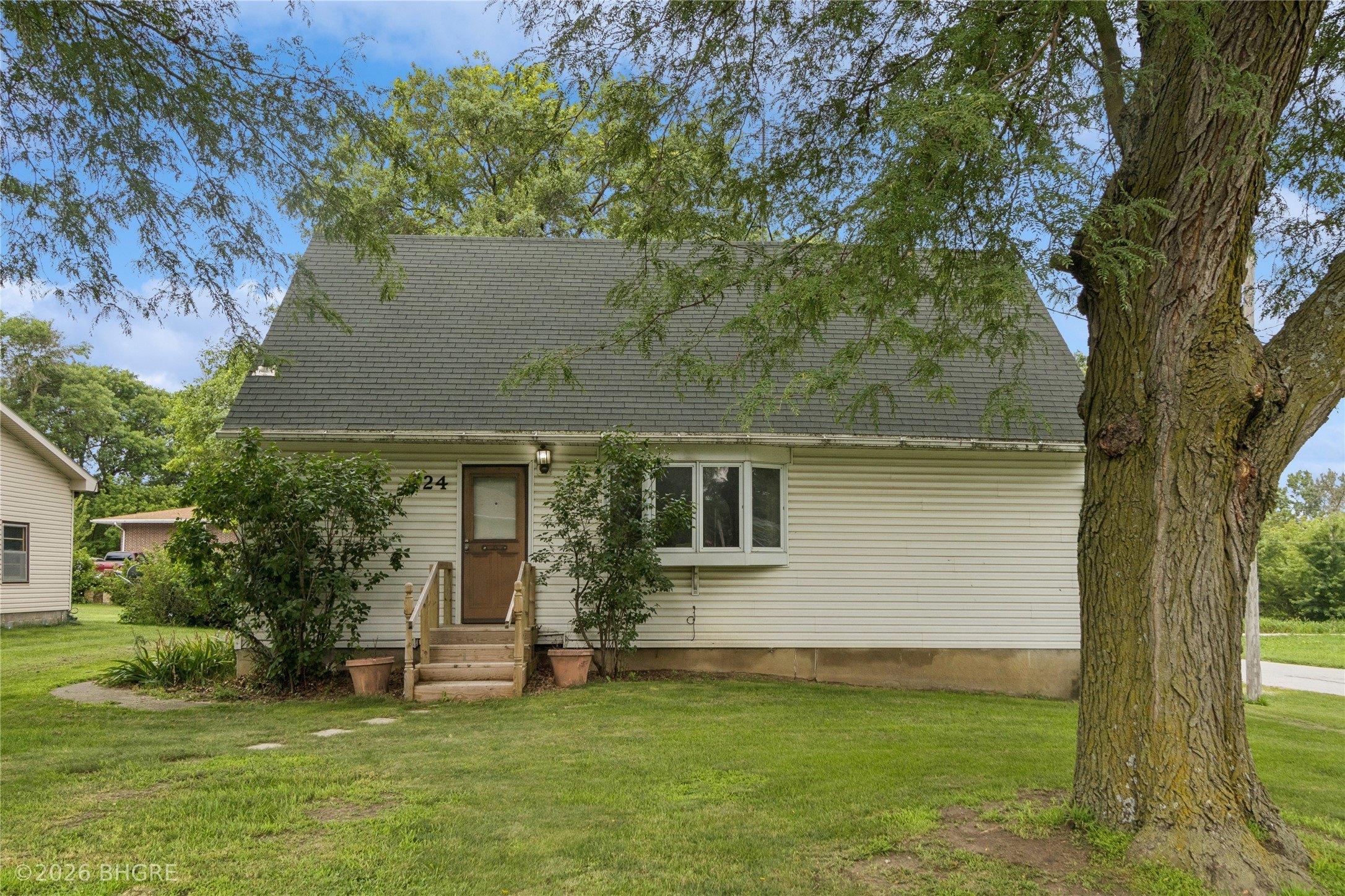 N Harrison St, Stuart, IA 50250