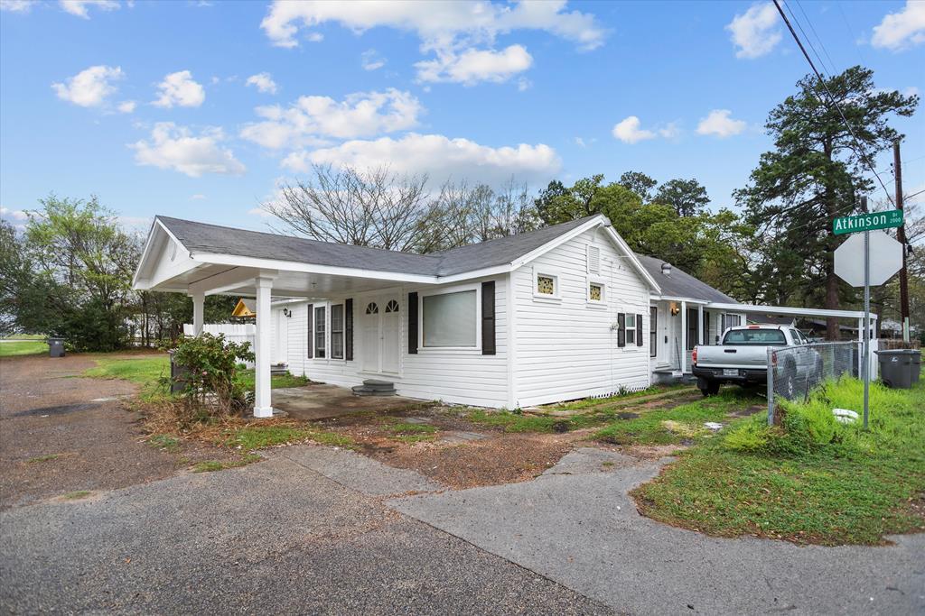 Shermell St, Lufkin, TX 75901