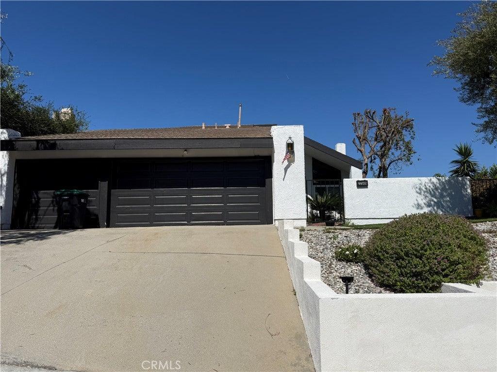 Jameson Dr, Calabasas, CA 91302