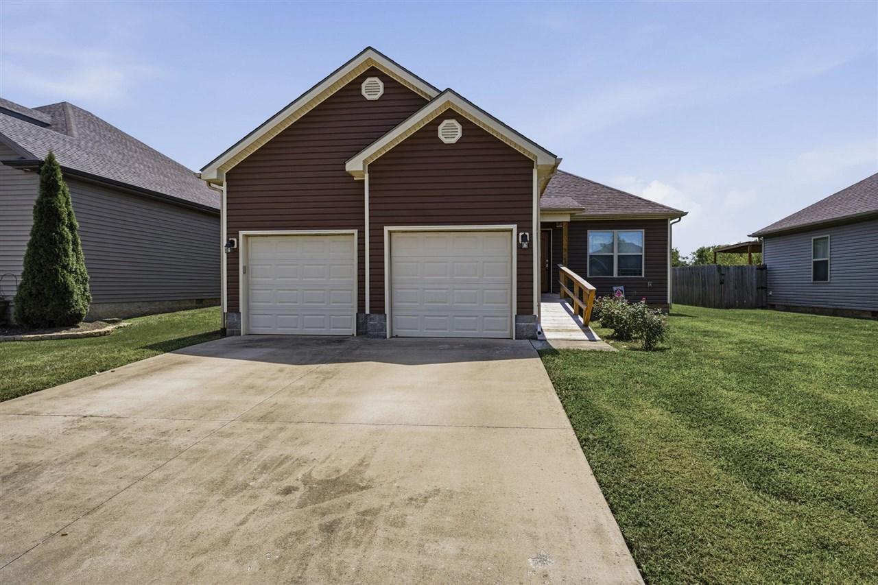 Seagraves Ct, Bowling Green, KY 42101
