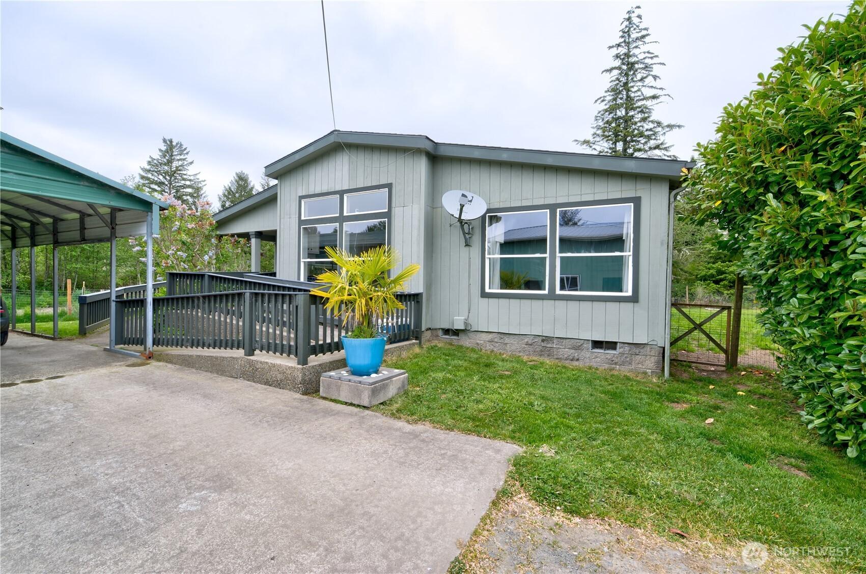 Sandridge Rd, Long Beach, WA 98631